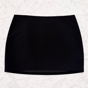 THEORY LR Slice Skirt Black Admiral Crepe Mini | Size 4 | NWOT